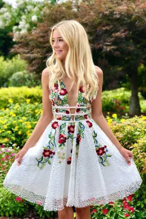 Simple White Lace V-neck Homecoming Dresses with Appliques | Short Prom Dress, SH436
